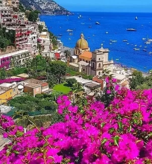 Luxurious Limo Service in Naples, Italy
